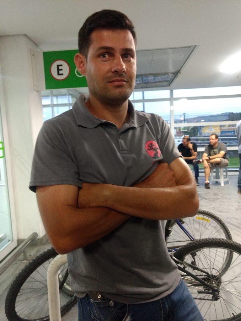 IMG_20170923_175735584_BURST001